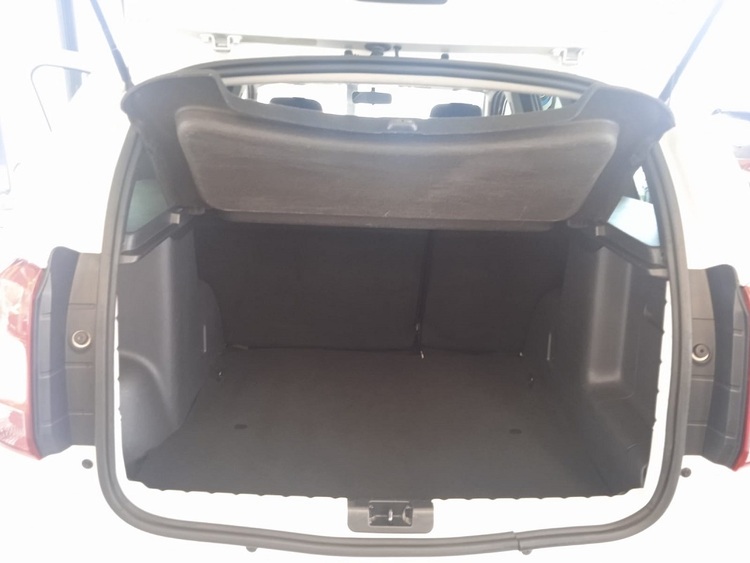 Dacia Duster Laureate 4x2 foto 22