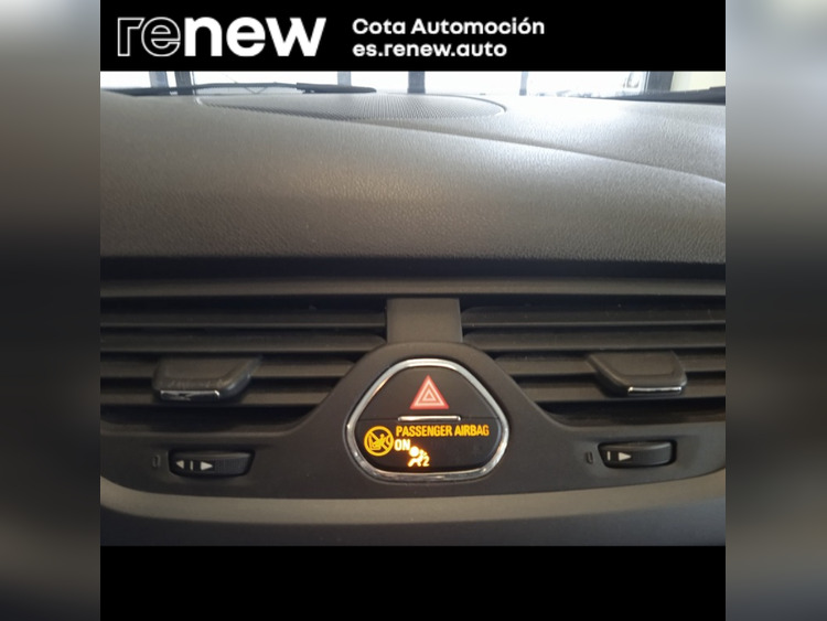 Opel Corsa Selective - 120 Aniversario foto 16