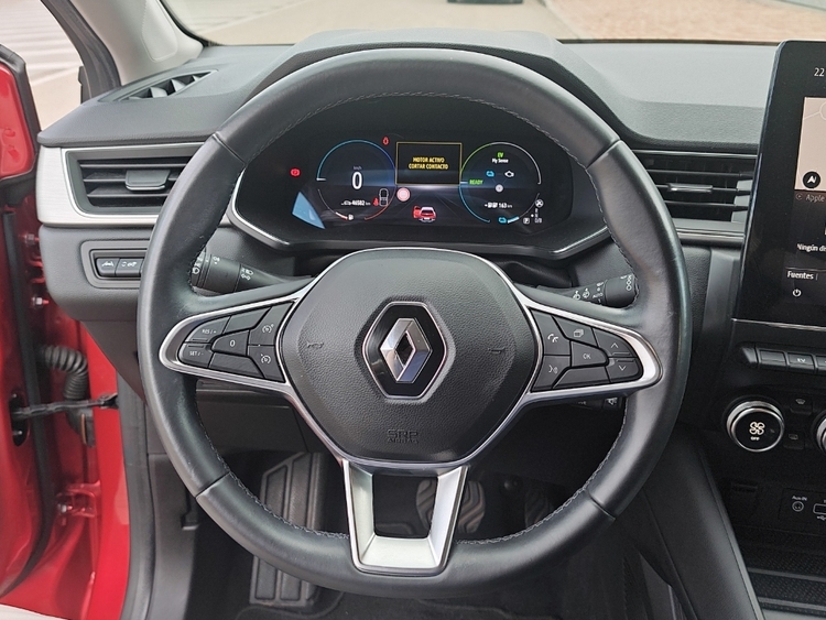 Renault Captur II ZEN E-TECH HIBRIDO ENCHUFABLE foto 14