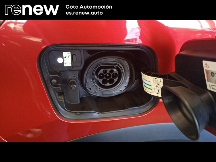 Renault Captur II ZEN E-TECH HIBRIDO ENCHUFABLE foto 20