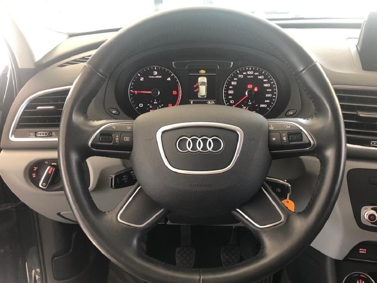 Audi Q3 design edition foto 12