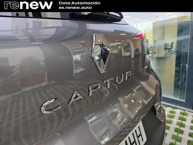 Renault Captur II Techno foto 24