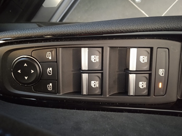 Renault Austral ICONIC ESPRIT ALPINE E-TECH foto 26