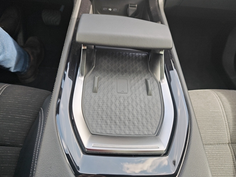 Renault Austral Techno Mild Hybrid EDC foto 28