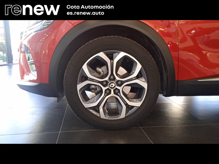 Renault Captur II TECHNO E-TECH FULL HYBRID foto 11