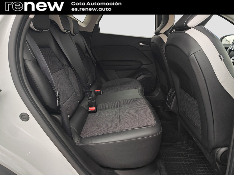 Renault Captur II Techno Mild Hybrid TCE foto 18