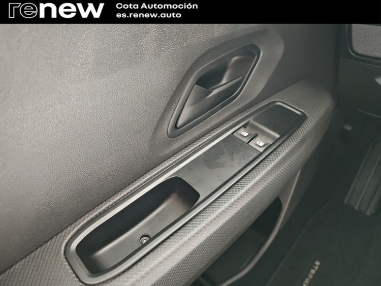 Dacia Sandero Stepway Essential foto 13