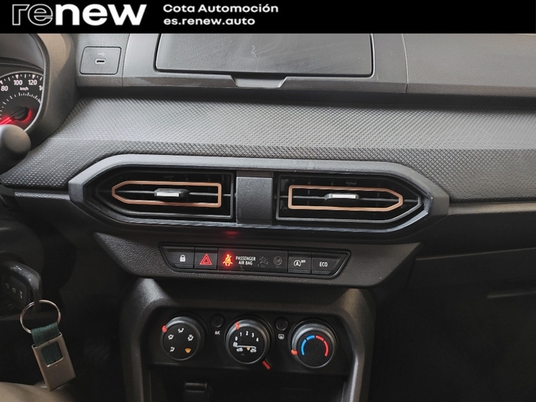 Dacia Sandero Stepway Essential foto 16