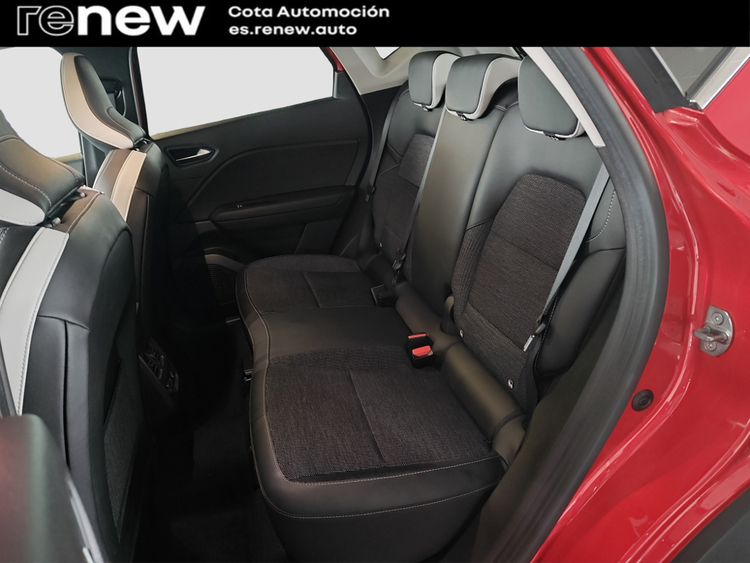 Renault Captur II TECHNO E-TECH foto 14