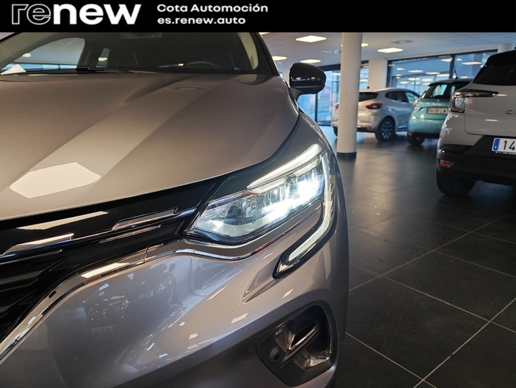 Renault Captur II Techno foto 23