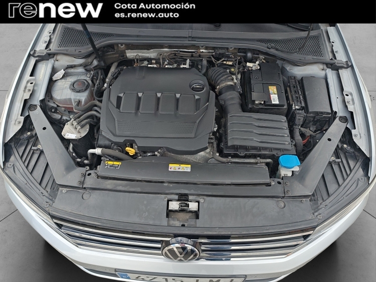 VOLKSWAGEN PASSAT 2.0TDI EVO Executive DSG7 110kW foto 21