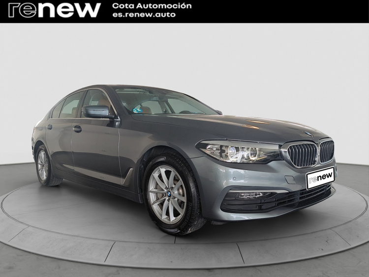 BMW Serie 5 530e foto 9