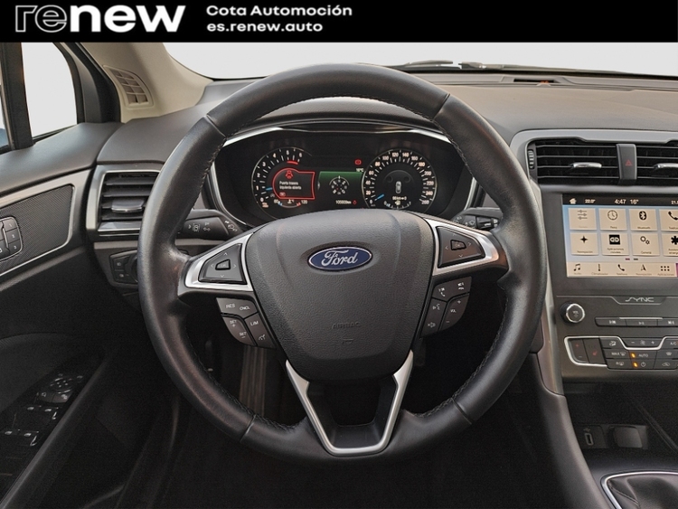 Ford Mondeo Titanium foto 12