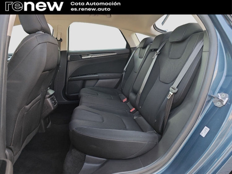 Ford Mondeo Titanium foto 13