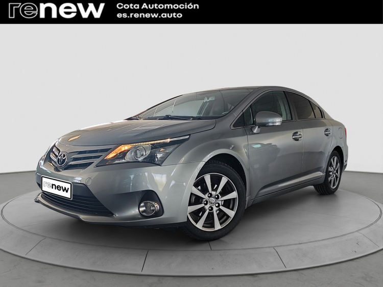 Toyota Avensis Advance foto 2