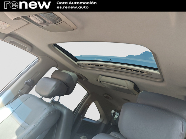 Ssangyong Rodius Xdi Limited AWD foto 21
