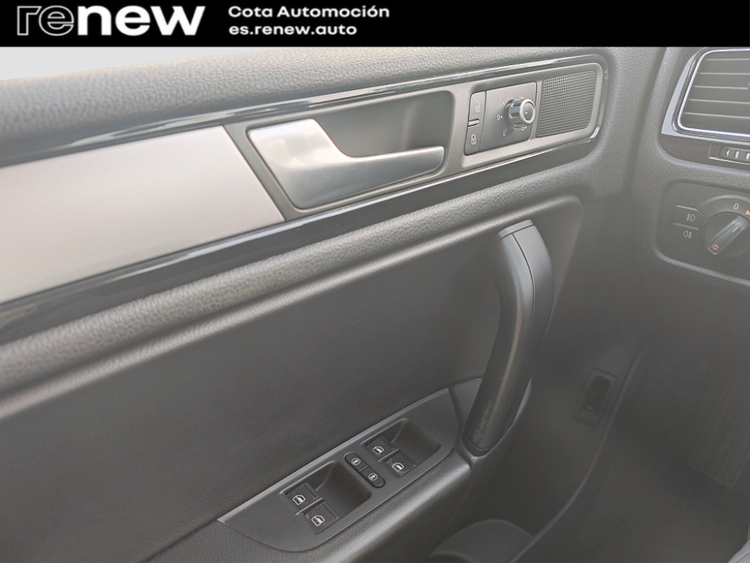 Volkswagen Touareg V6 TDI BlueMotion Premium foto 16