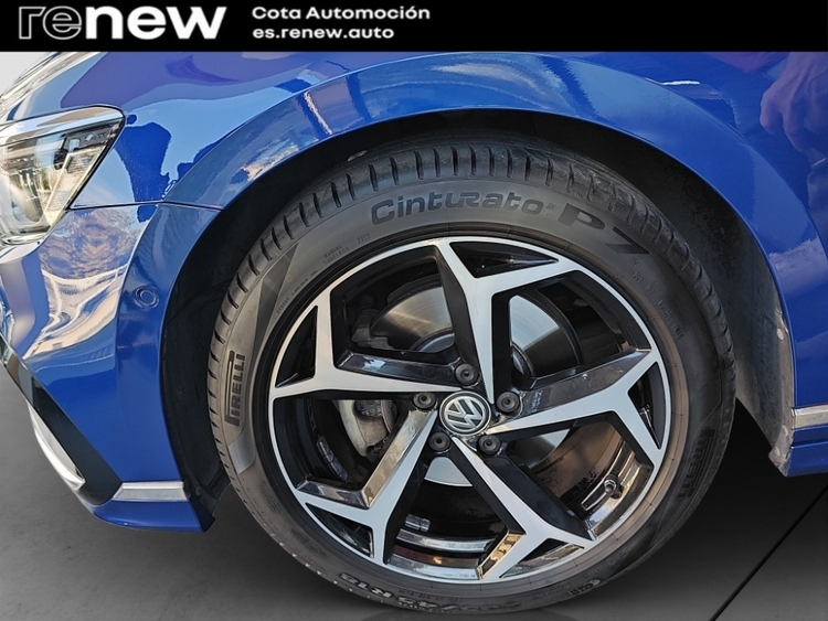 Volkswagen Passat R-Line foto 21