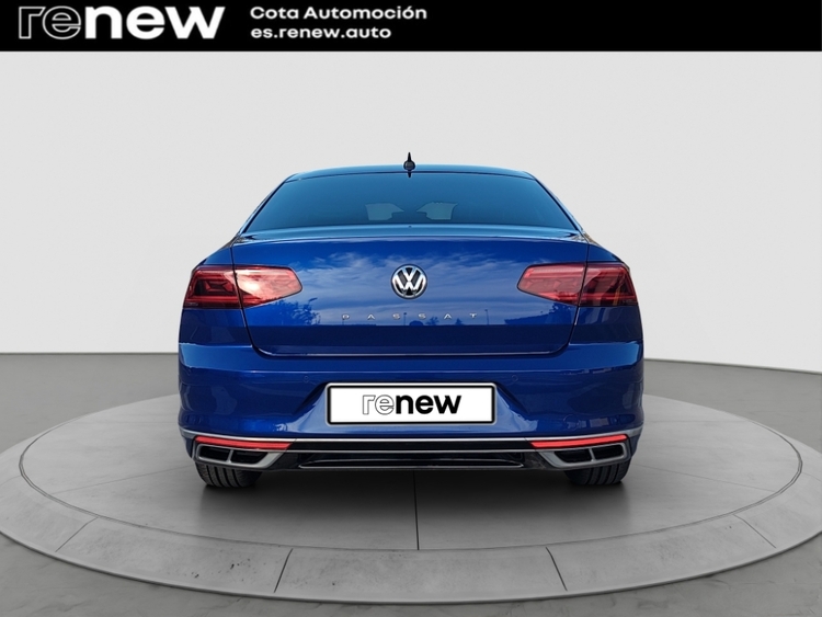 Volkswagen Passat R-Line foto 7