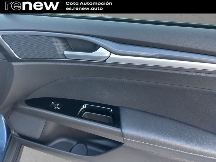 Ford Mondeo Trend foto 19