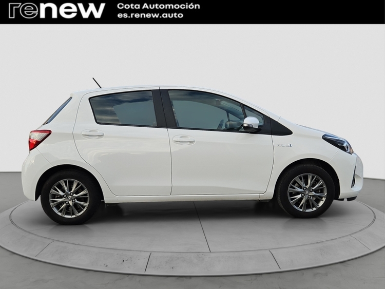 Toyota Yaris Active foto 11