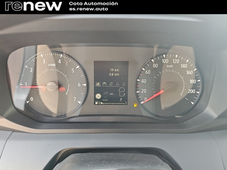 Renault Master 3,5t L2H2 BLUE dCi 130 Advance foto 14