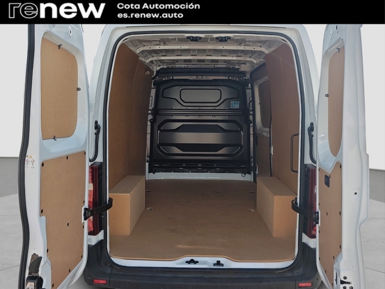 Renault Master 3,5t L2H2 BLUE dCi 130 Advance foto 17