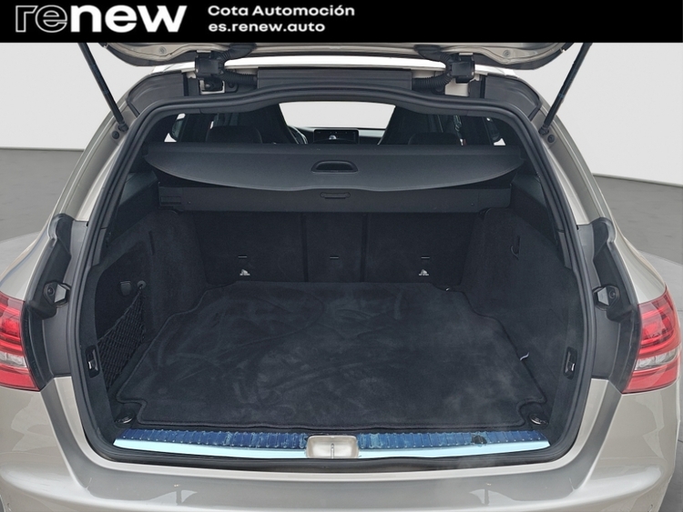 Mercedes-Benz Clase C C 450 T AMG / C 43 T (205.264) 4Matic foto 17