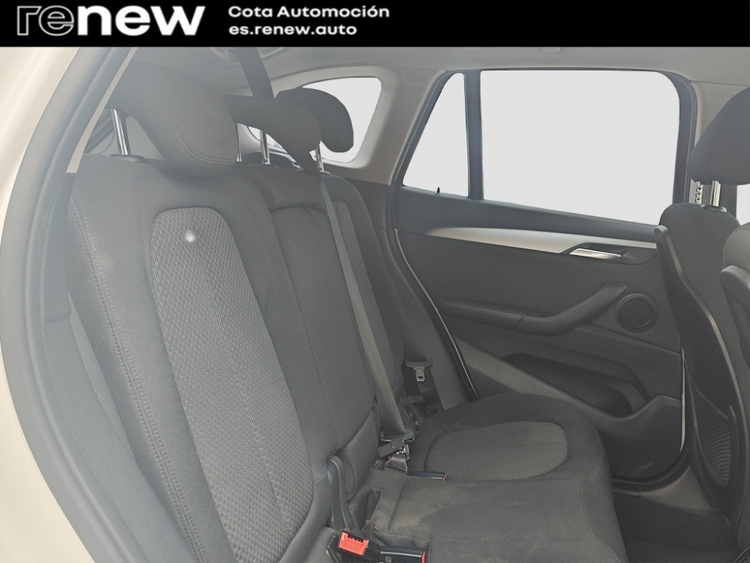 BMW Serie X1 sDrive 18d foto 17