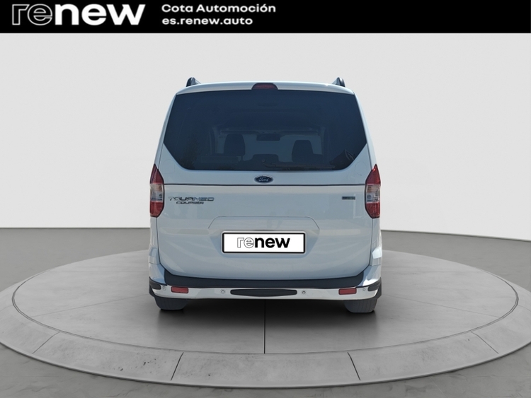 Ford Tourneo Courier Titanium foto 6
