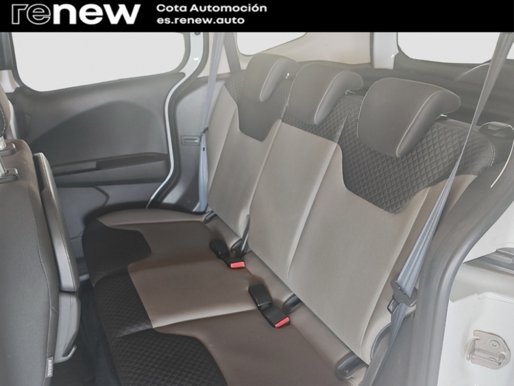 Ford Tourneo Courier Titanium foto 7