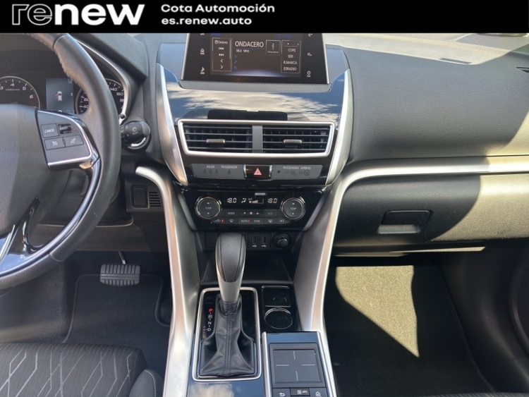 Mitsubishi Eclipse Motion 2WD foto 12