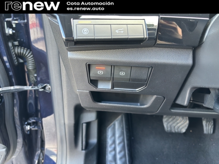 Renault Espace Techno E-Tech Hybrid foto 18