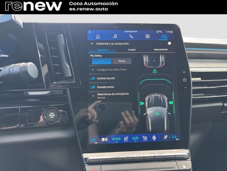 Renault Espace Techno E-Tech Hybrid foto 20
