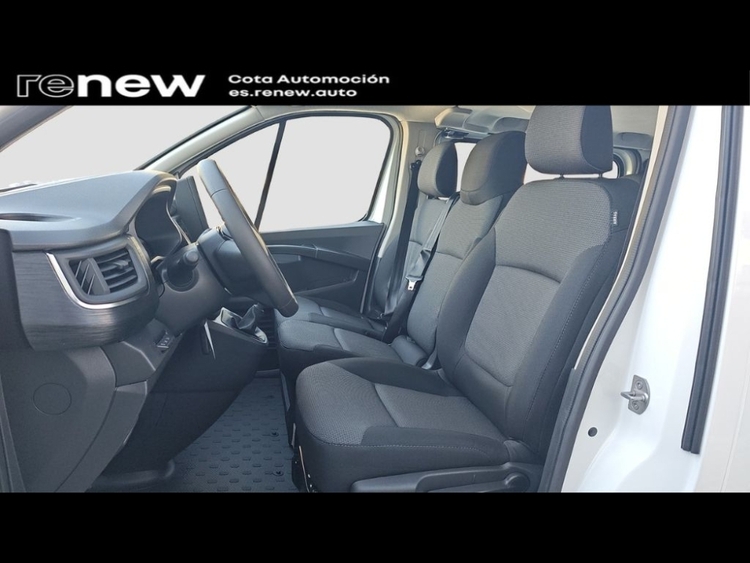 Renault Trafic Mixto N1 L2H1 3,0t (5/6 plazas) largo foto 6