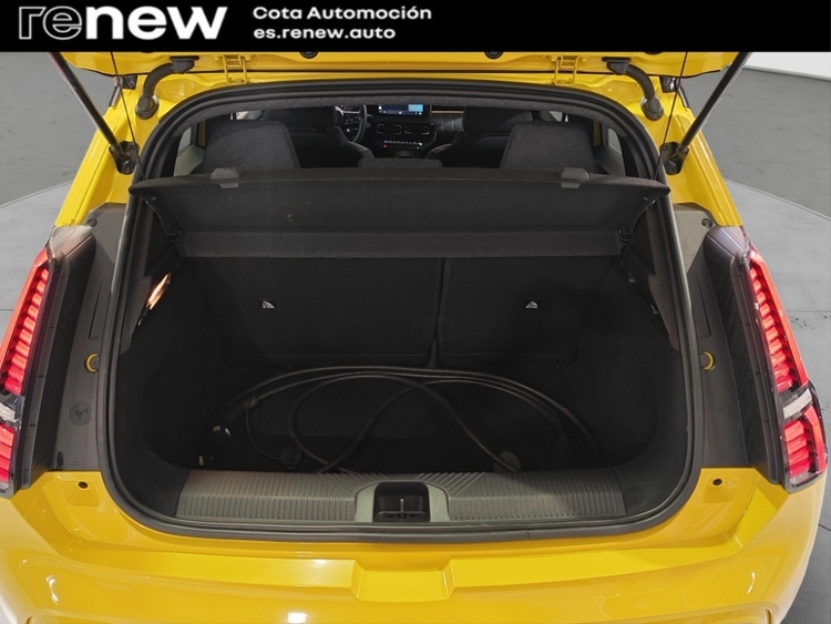Renault 5 E-Tech 150 autonomía confort Techno foto 17